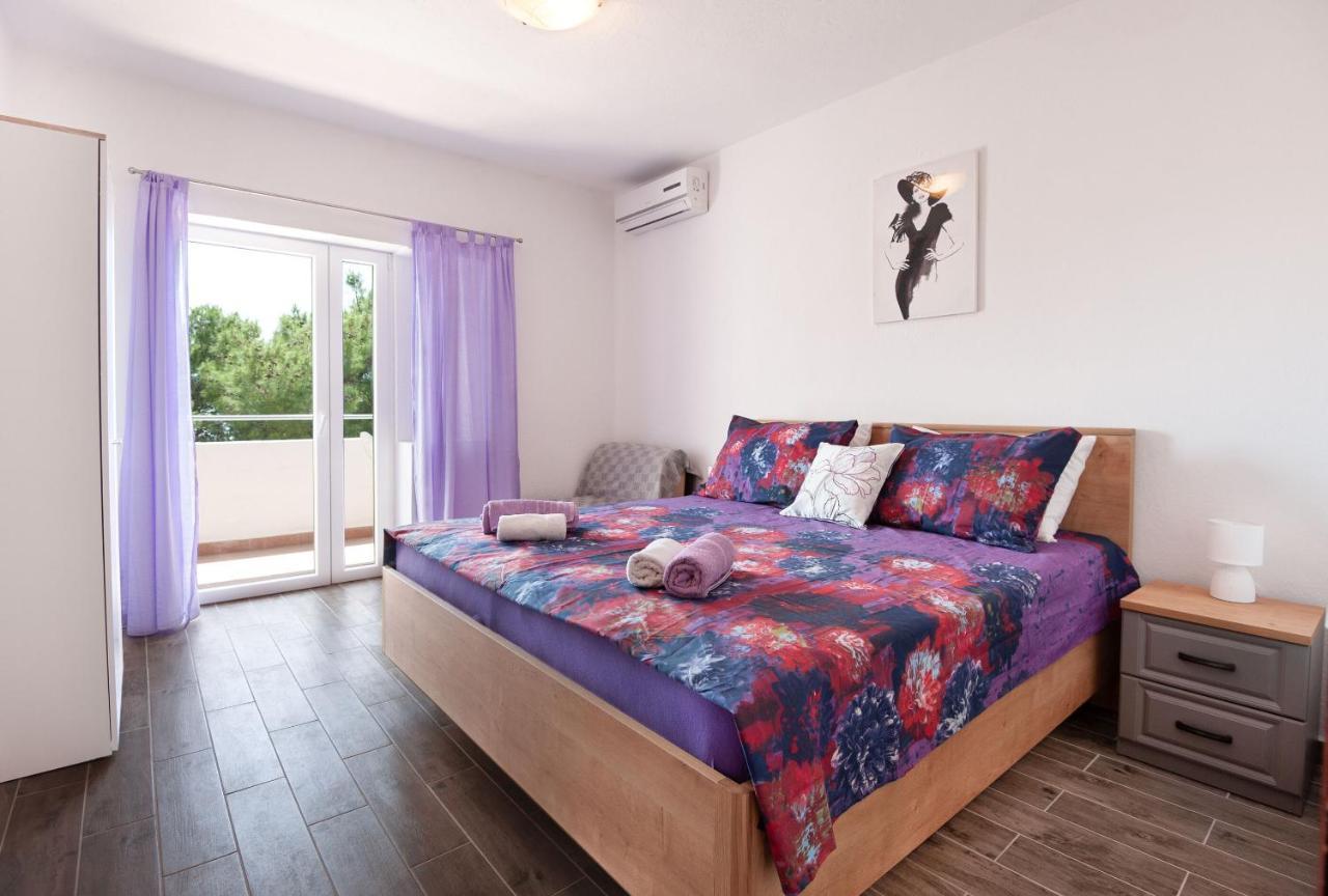 Apartments Lile Брела Екстериор снимка
